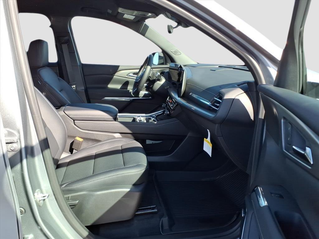 new 2026 Chevrolet Traverse car, priced at $48,526