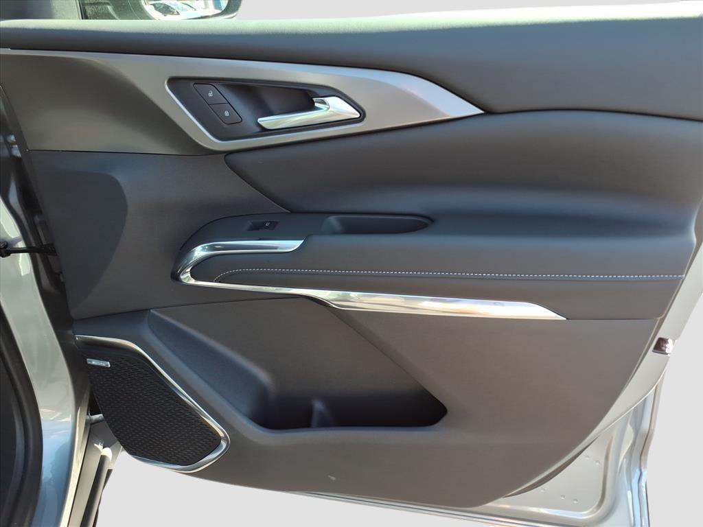 new 2026 Chevrolet Traverse car, priced at $48,526