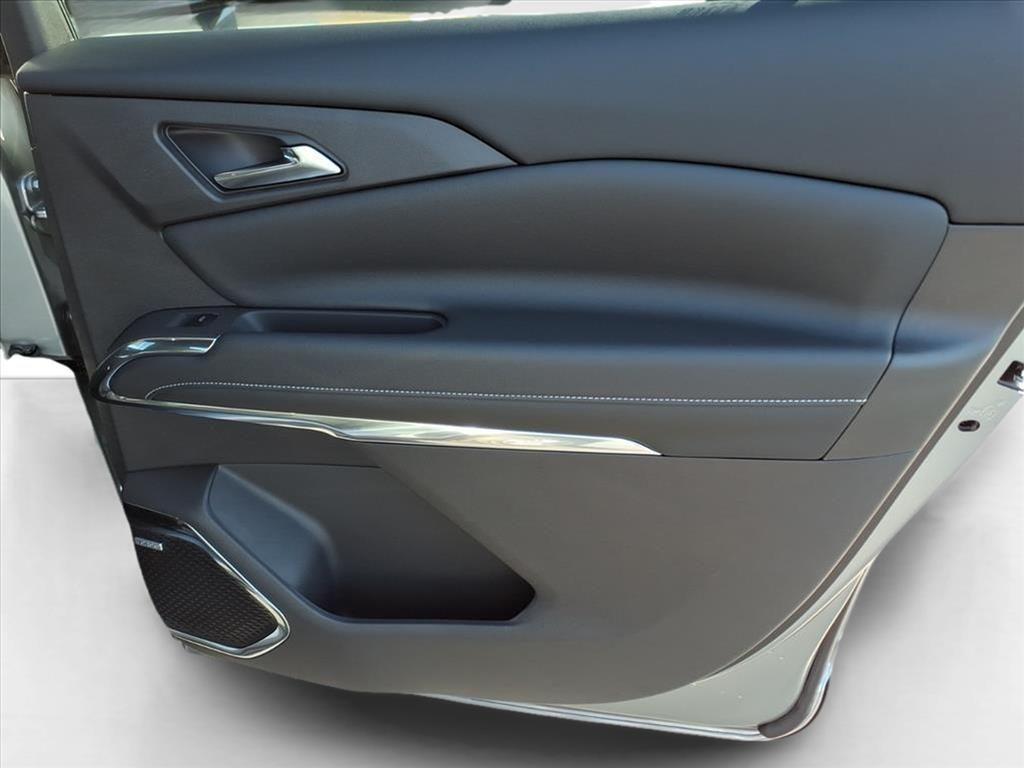 new 2026 Chevrolet Traverse car, priced at $48,526