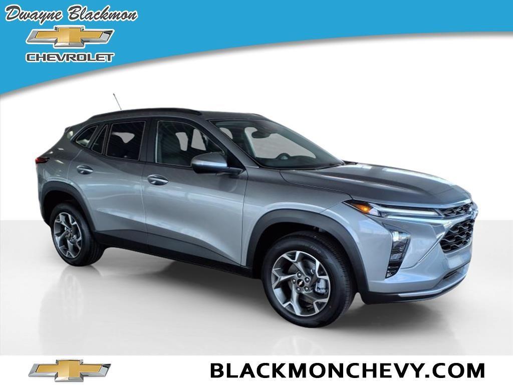new 2025 Chevrolet Trax car, priced at $24,370