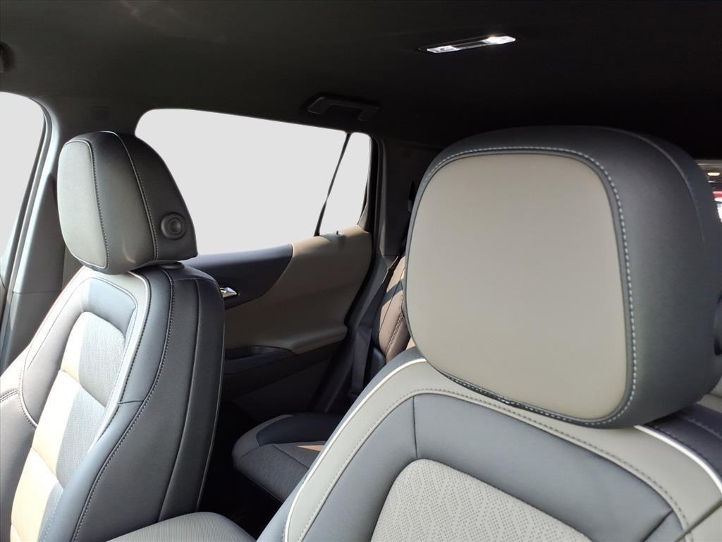 new 2026 Chevrolet Equinox car, priced at $33,832