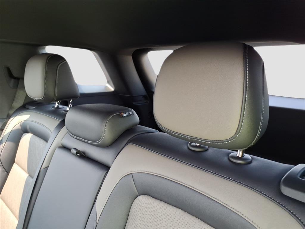 new 2026 Chevrolet Equinox car, priced at $33,832