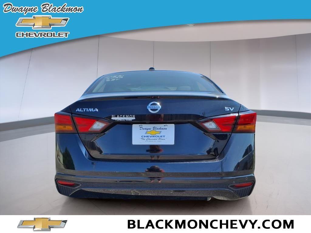used 2022 Nissan Altima car, priced at $22,686