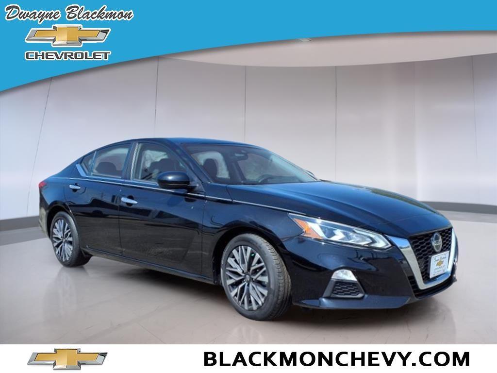 used 2022 Nissan Altima car, priced at $22,686