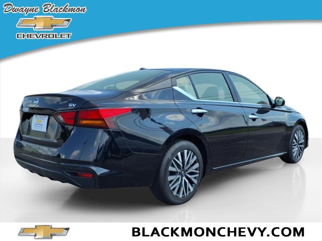 used 2022 Nissan Altima car, priced at $22,654
