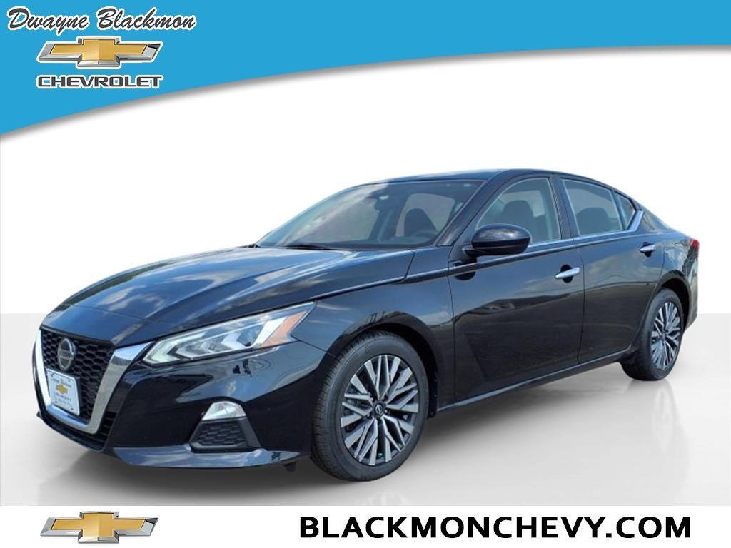 used 2022 Nissan Altima car, priced at $22,654