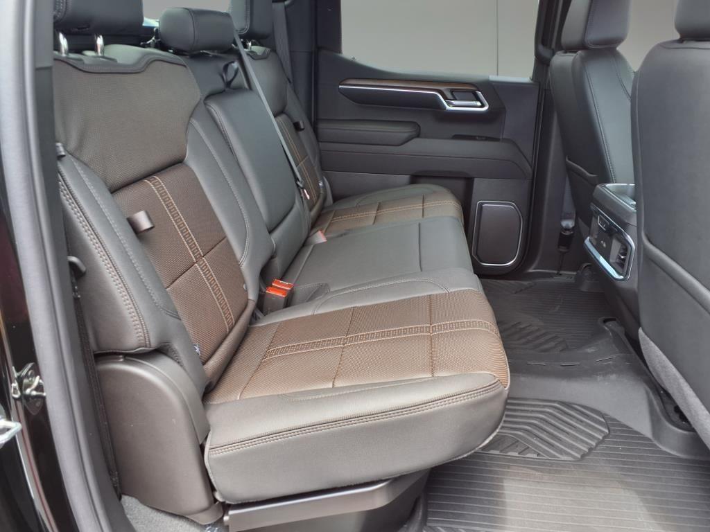 new 2025 Chevrolet Silverado 1500 car, priced at $71,960