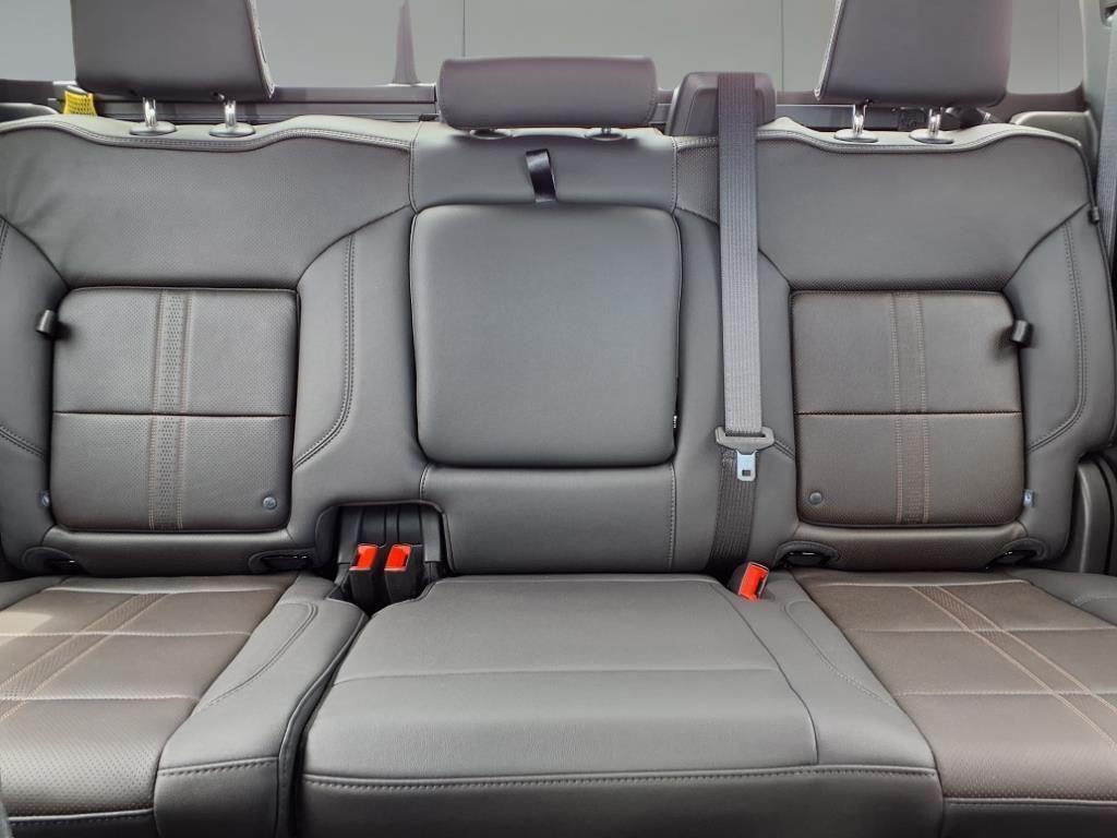 new 2025 Chevrolet Silverado 1500 car, priced at $71,960