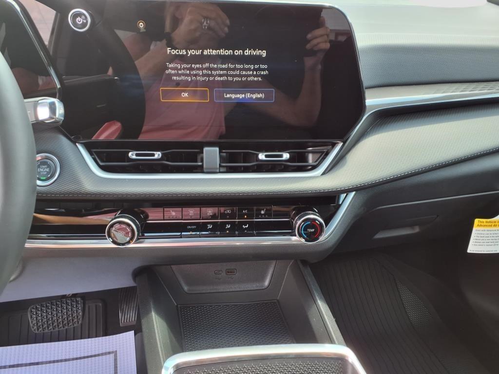 new 2026 Chevrolet Equinox car, priced at $30,320