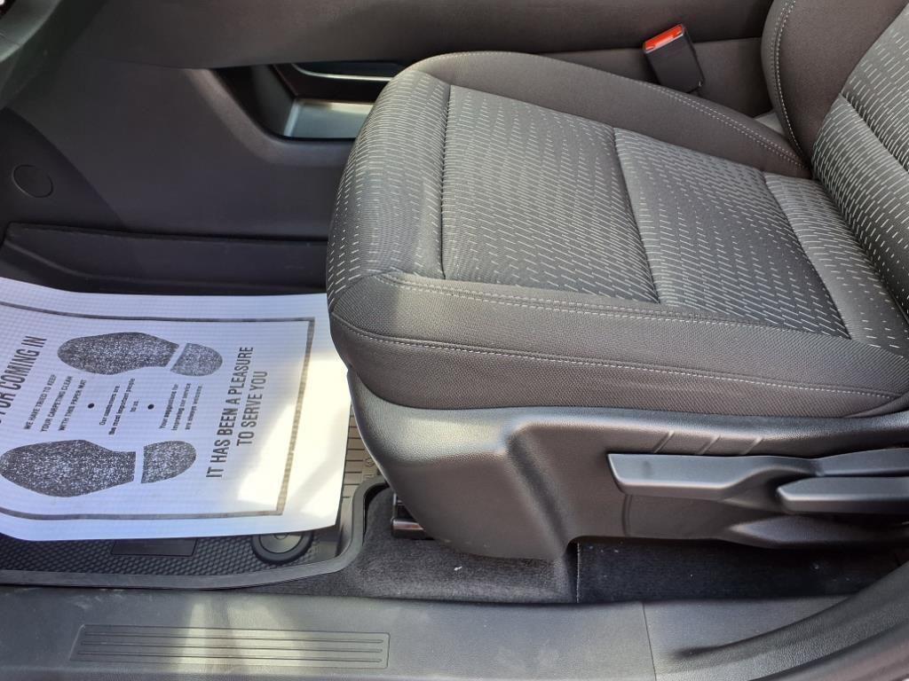 new 2026 Chevrolet Equinox car, priced at $30,320