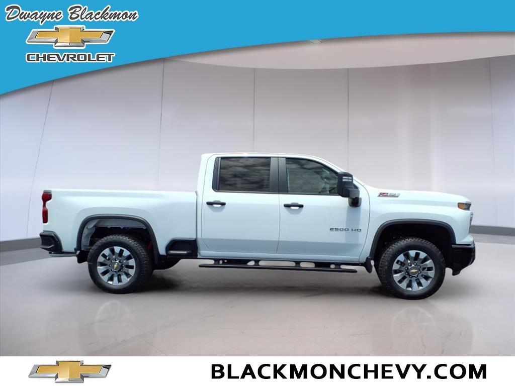 new 2025 Chevrolet Silverado 2500 car, priced at $58,325