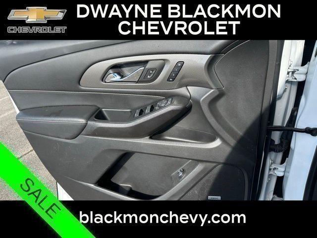used 2023 Chevrolet Traverse car, priced at $42,941