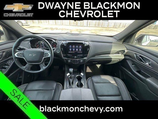 used 2023 Chevrolet Traverse car, priced at $42,976