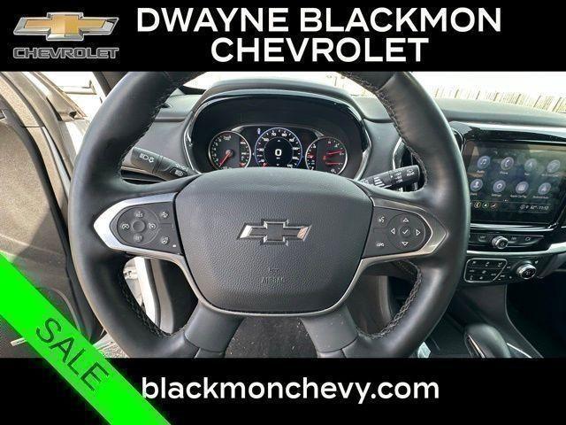 used 2023 Chevrolet Traverse car, priced at $42,976