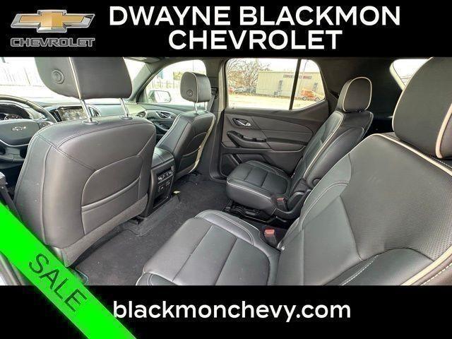 used 2023 Chevrolet Traverse car, priced at $42,976