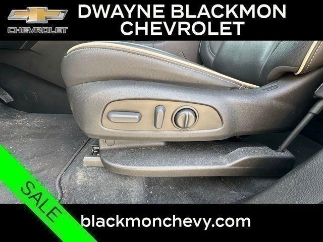 used 2023 Chevrolet Traverse car, priced at $42,941