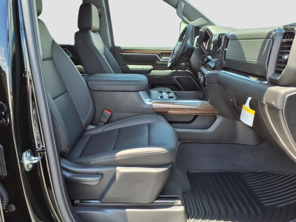 new 2025 Chevrolet Silverado 2500 car, priced at $64,151