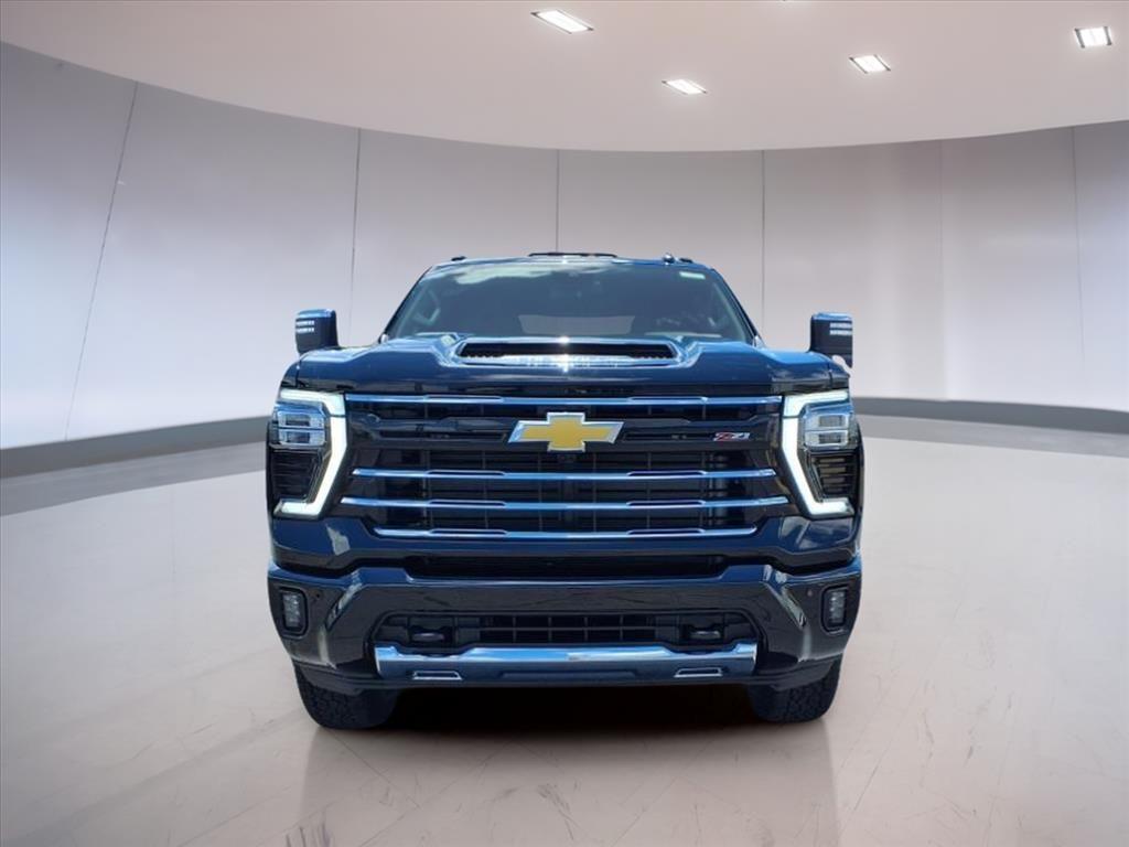 new 2025 Chevrolet Silverado 2500 car, priced at $68,015