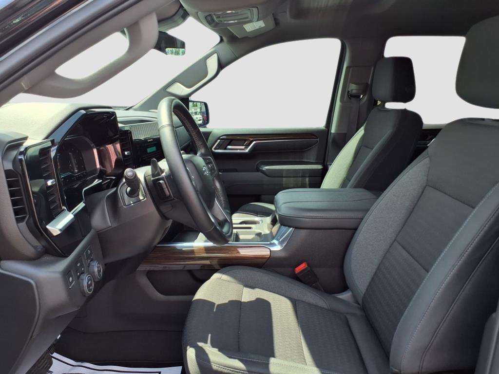 used 2024 Chevrolet Silverado 1500 car, priced at $50,876
