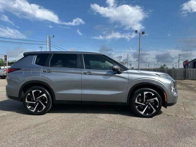 used 2024 Mitsubishi Outlander car, priced at $27,525