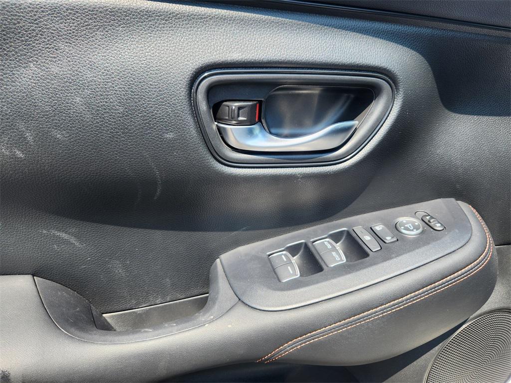 used 2025 Honda HR-V car, priced at $27,622