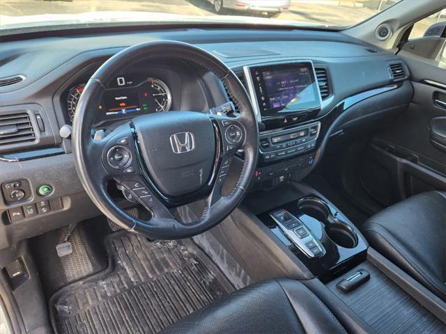 used 2017 Honda Pilot car, priced at $27,084