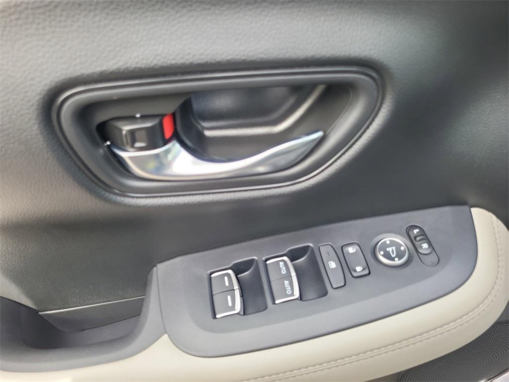 new 2026 Honda HR-V car, priced at $33,000