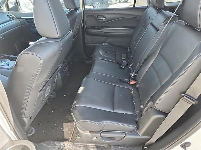 used 2022 Honda Pilot car, priced at $35,300