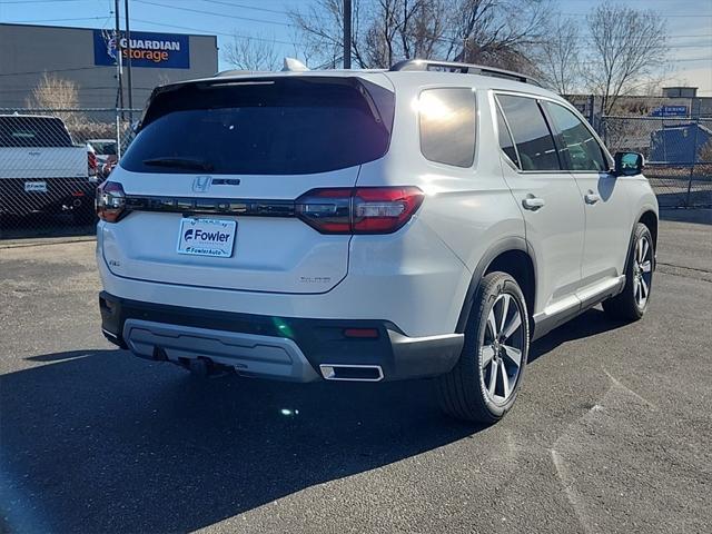 new 2025 Honda Pilot car, priced at $55,920