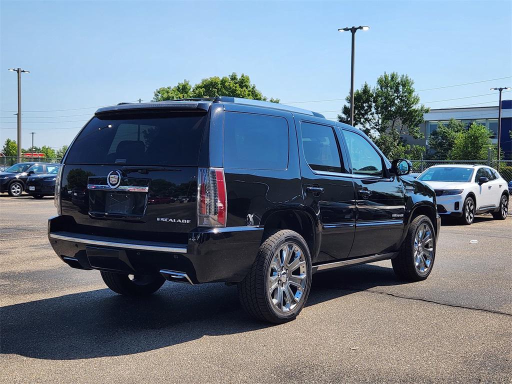used 2013 Cadillac Escalade car, priced at $19,094