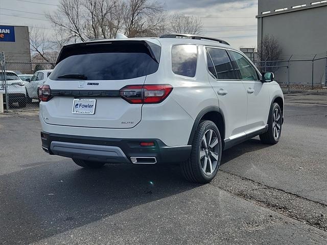 new 2025 Honda Pilot car, priced at $54,930