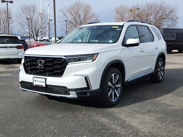 new 2025 Honda Pilot car, priced at $54,930