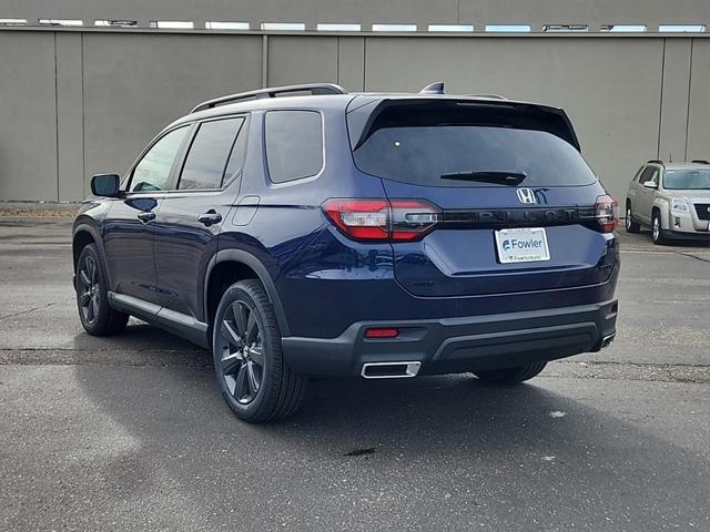 new 2025 Honda Pilot car, priced at $43,695