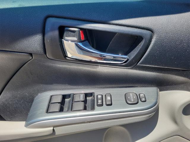used 2013 Toyota Camry Hybrid car, priced at $15,298
