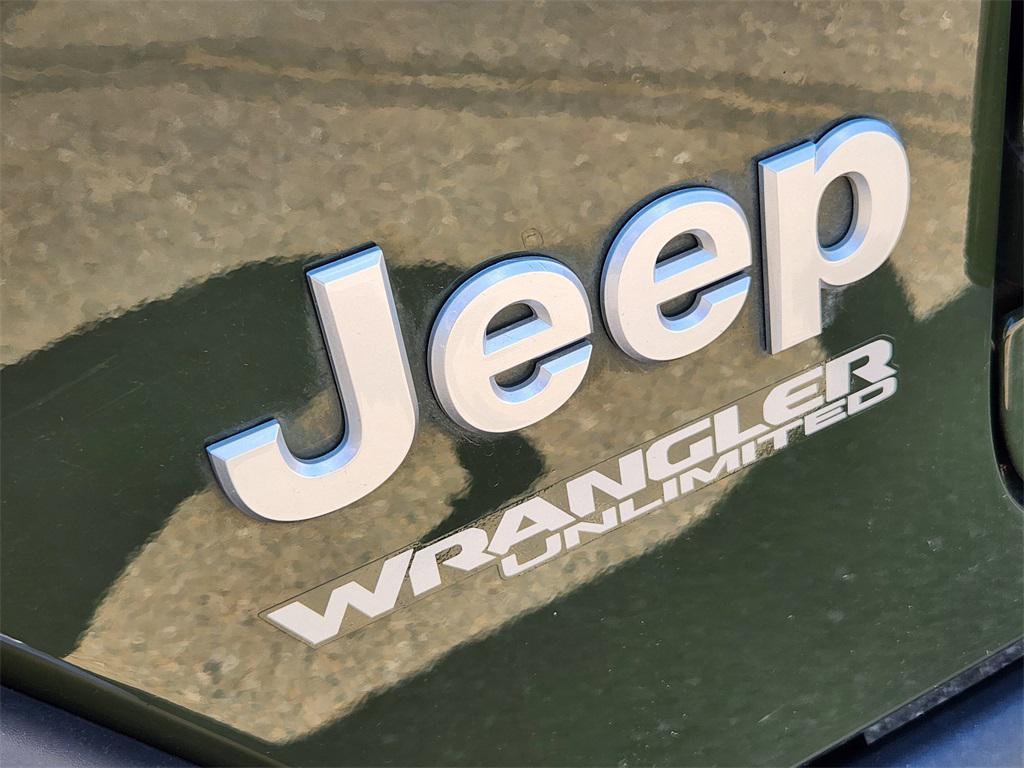 used 2021 Jeep Wrangler Unlimited car, priced at $29,341