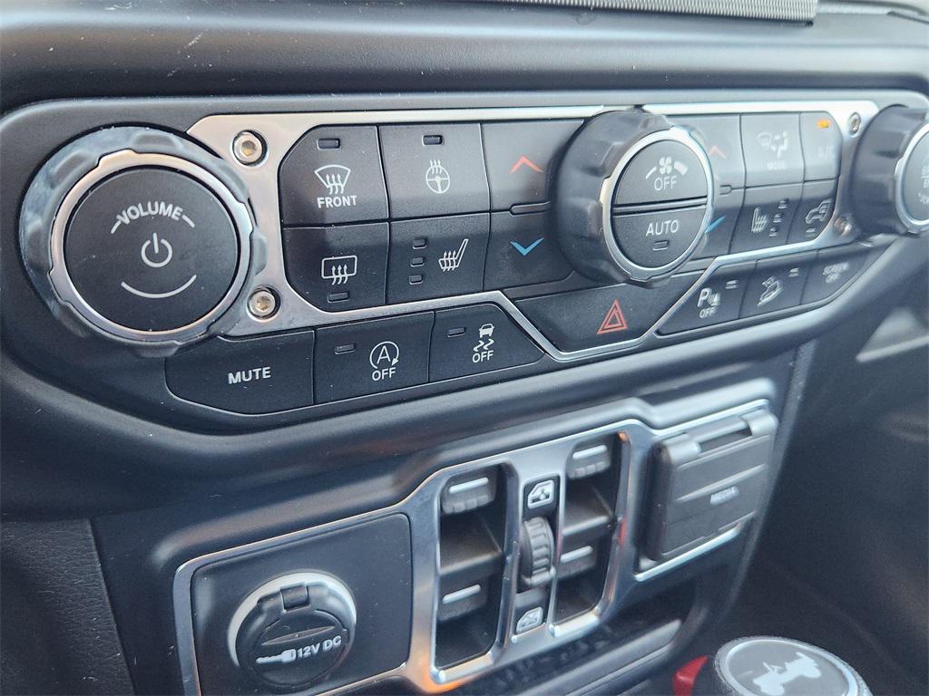 used 2021 Jeep Wrangler Unlimited car, priced at $29,341