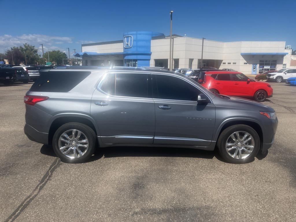 used 2020 Chevrolet Traverse car, priced at $33,794