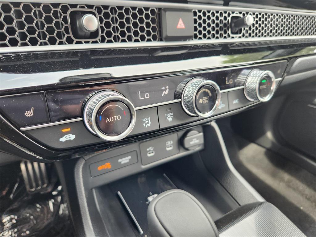 new 2026 Honda Civic Hybrid car, priced at $32,636