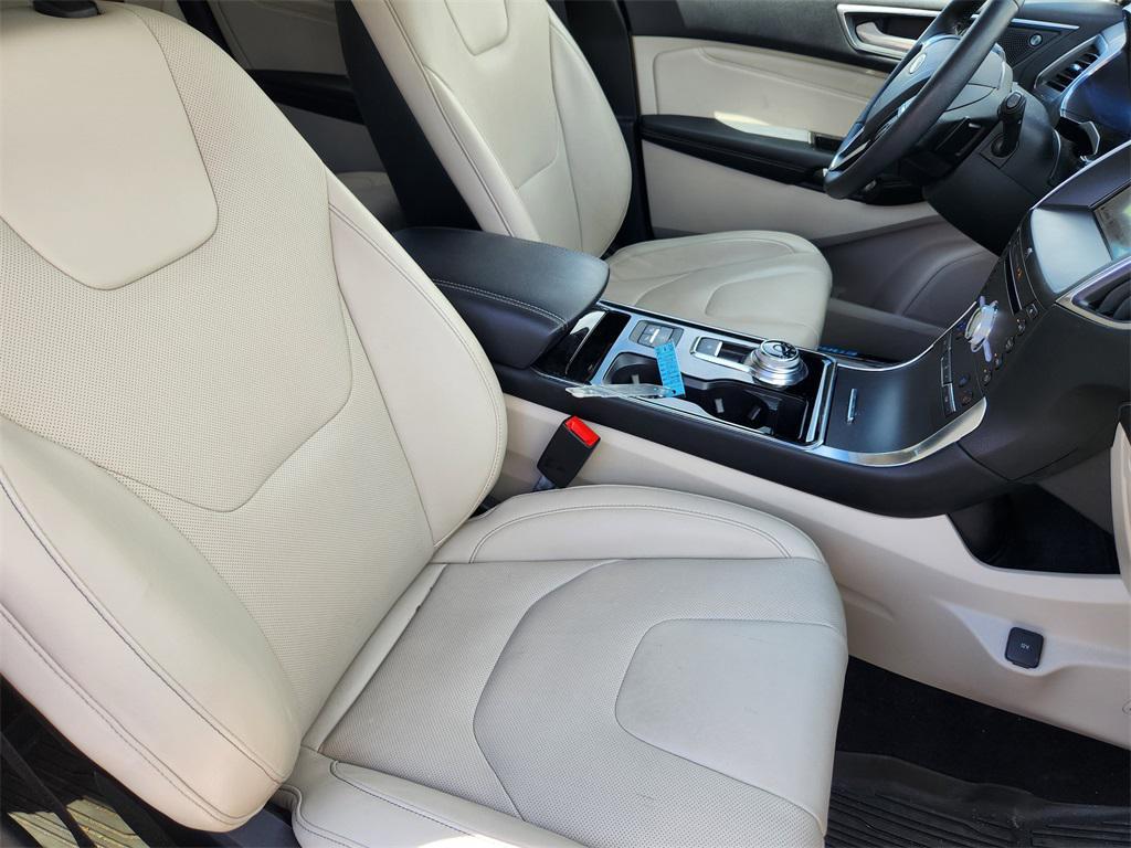 used 2019 Ford Edge car, priced at $20,914