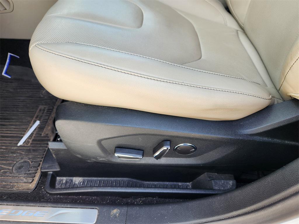 used 2019 Ford Edge car, priced at $20,914
