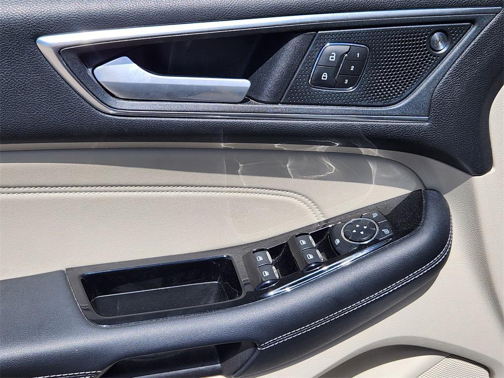 used 2019 Ford Edge car, priced at $20,914