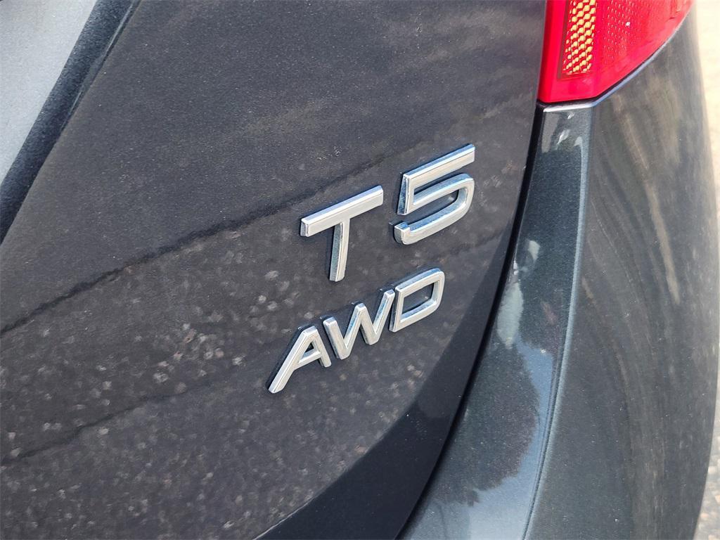 used 2015 Volvo V60 car, priced at $14,571