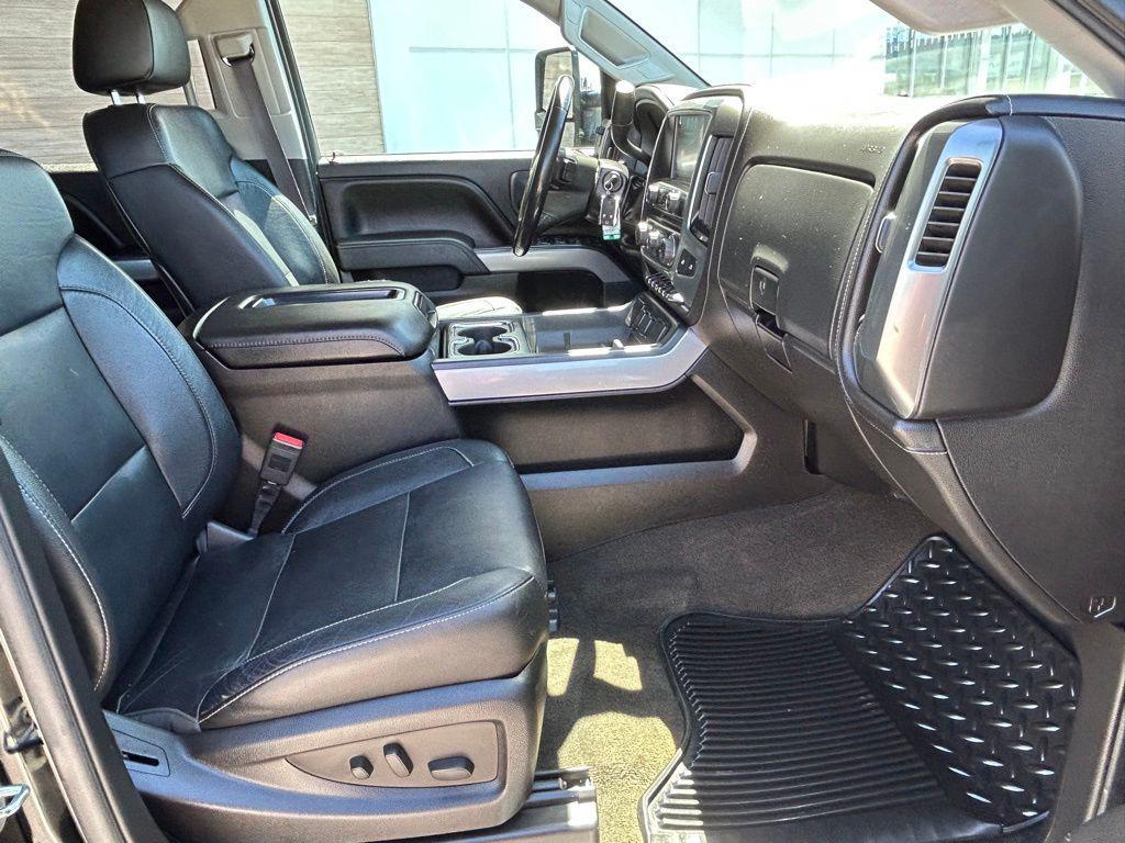 used 2015 Chevrolet Silverado 3500 car, priced at $30,594