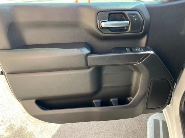 used 2024 Chevrolet Silverado 1500 car, priced at $30,995