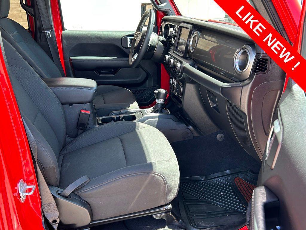 used 2023 Jeep Gladiator car, priced at $28,895