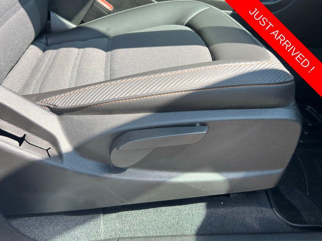 used 2022 GMC Canyon car, priced at $39,995