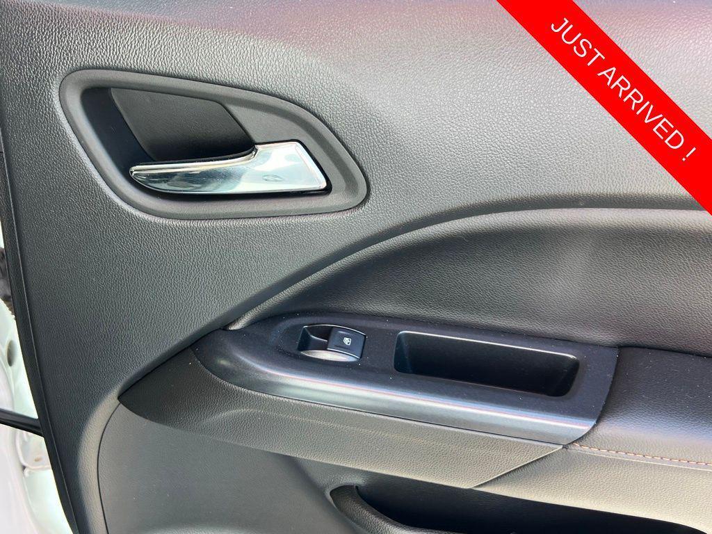 used 2022 GMC Canyon car, priced at $39,995