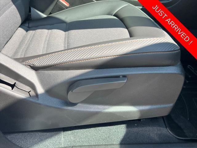 used 2022 GMC Canyon car, priced at $39,995