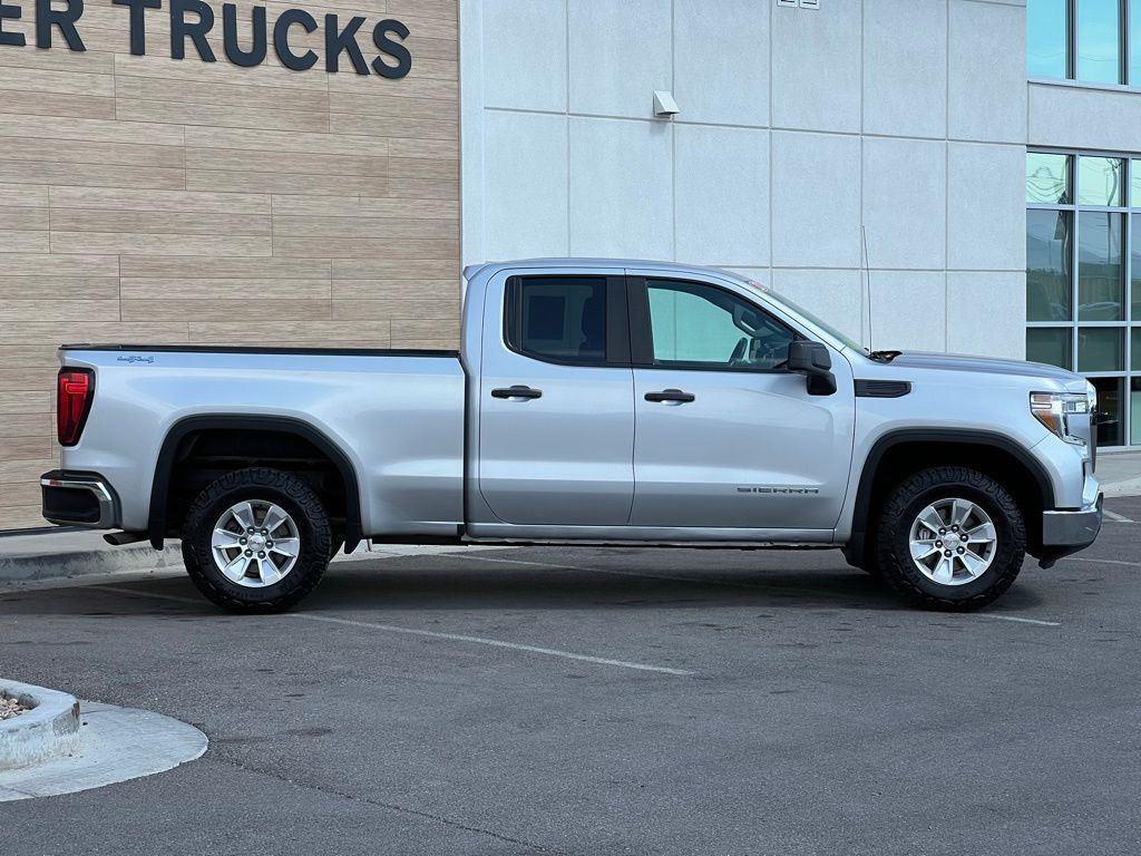 used 2022 GMC Sierra 1500 car, priced at $29,495