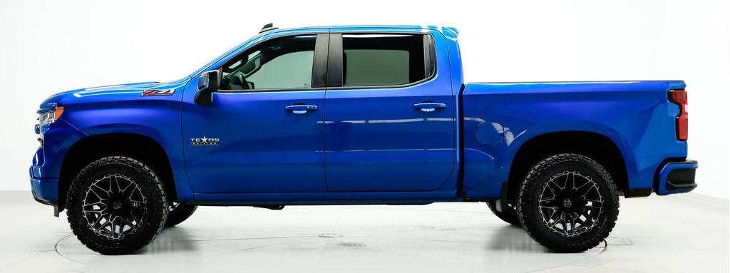 used 2022 Chevrolet Silverado 1500 car, priced at $43,995